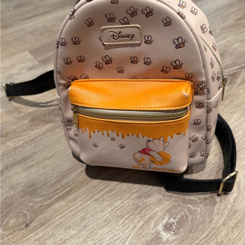 Disney Pooh Bear Cream and Orange Backpack - Picture 4 of 4